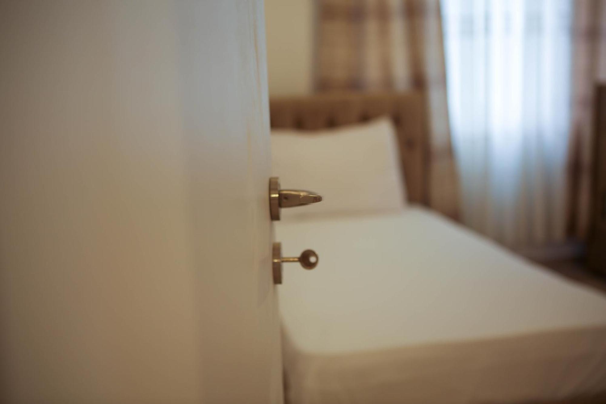 Apartment Jani Sarande Bagian luar foto